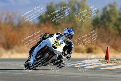 media/Jan-08-2022-SoCal Trackdays (Sat) [[1ec2777125]]/Turn 7 (1035am)/